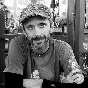 20111211-DSCF0019 bw