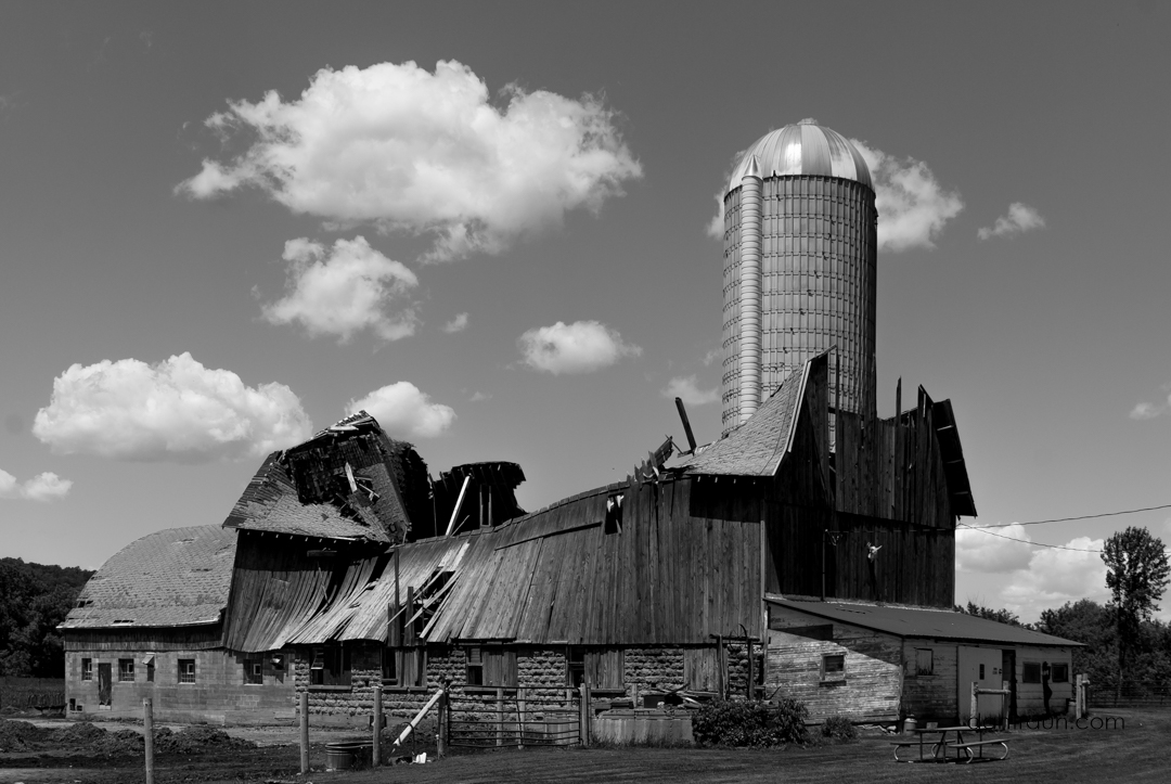 2017-03-10-rural-collapse